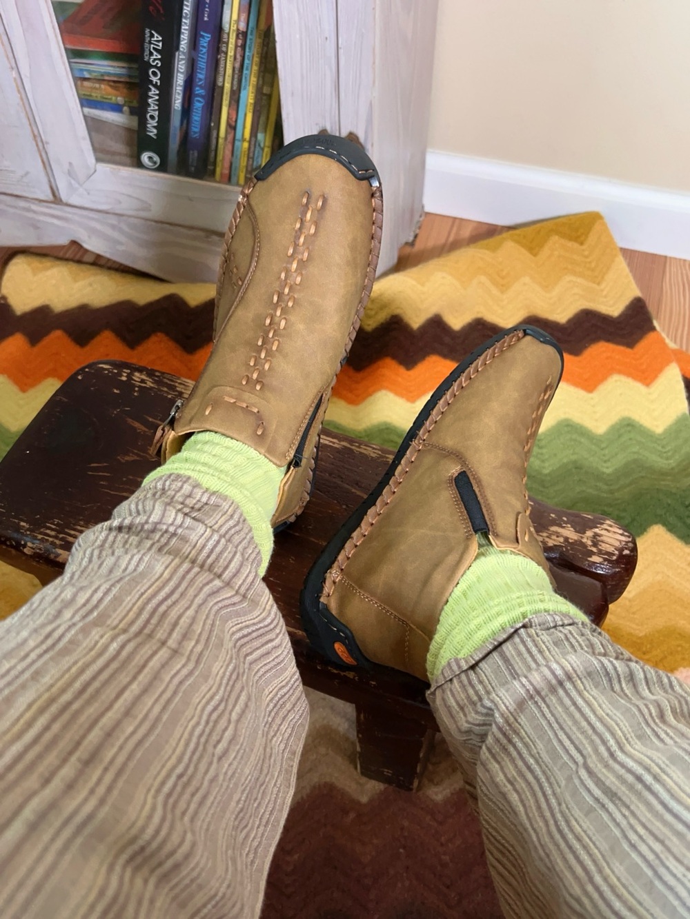 Tan Faux Leather Moccasin Boots Contrast Stitching Comfy Outdoors Gorpcore